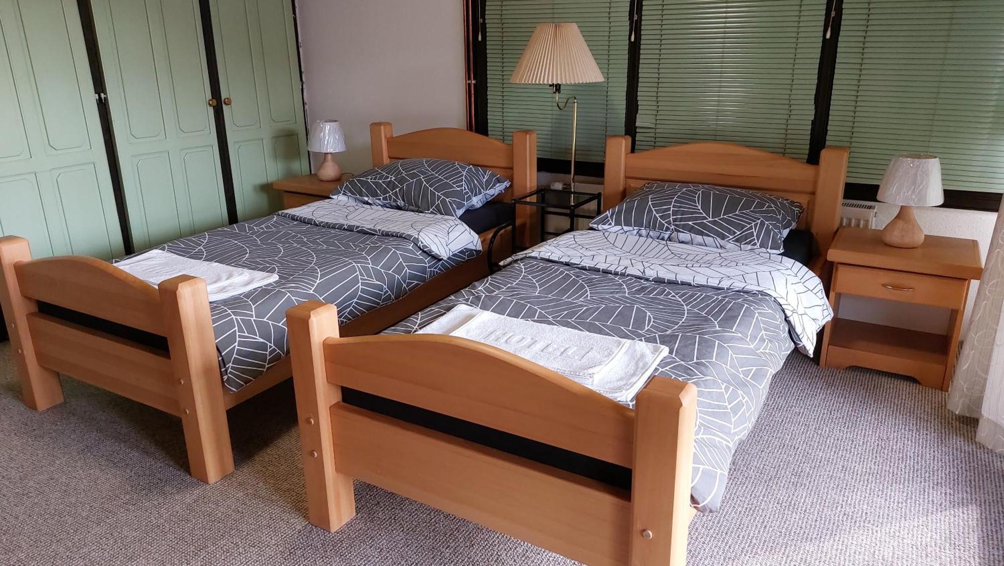 Panorama Travnik Aparthotel Rom bilde