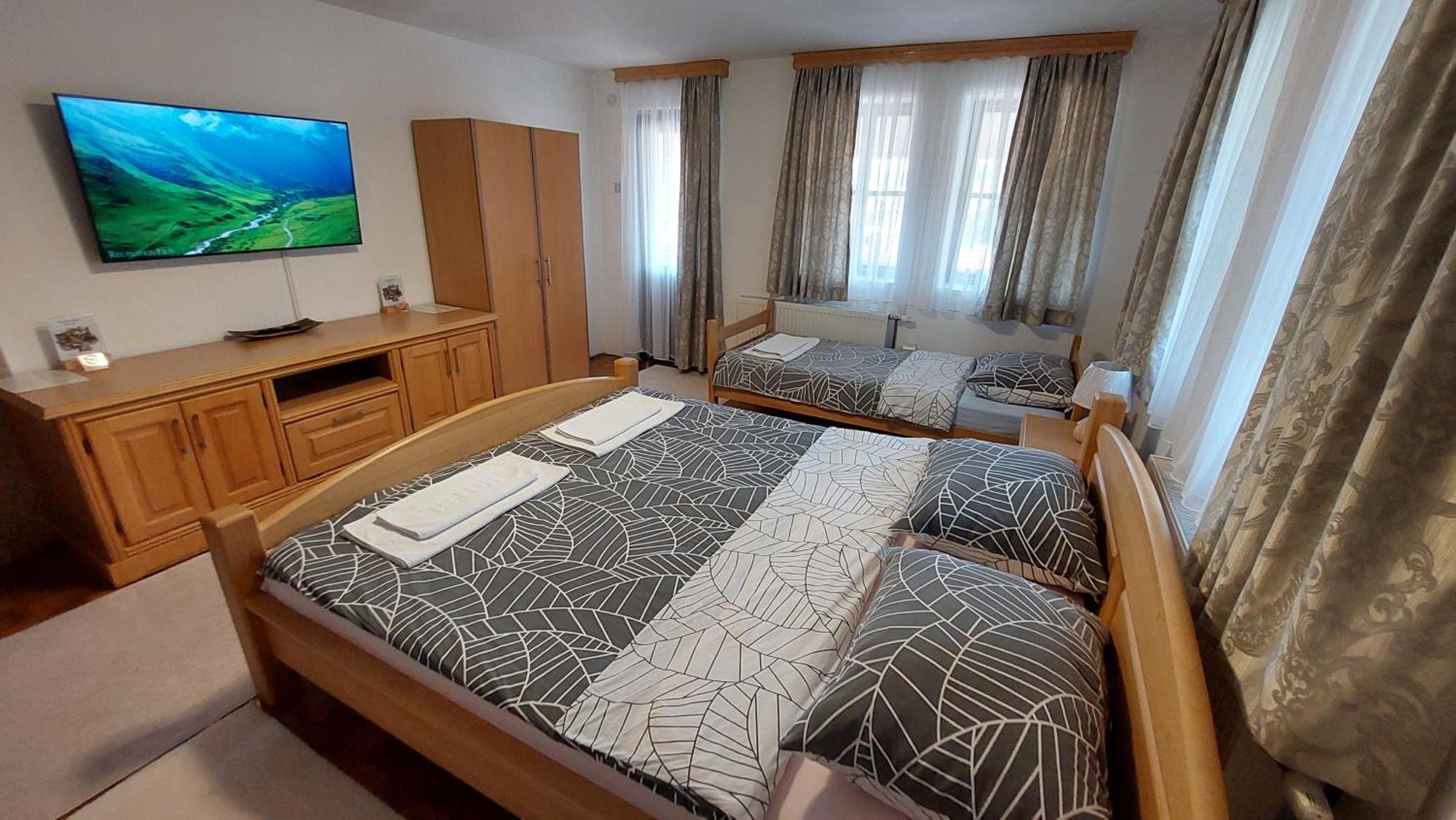 Panorama Travnik Aparthotel Eksteriør bilde