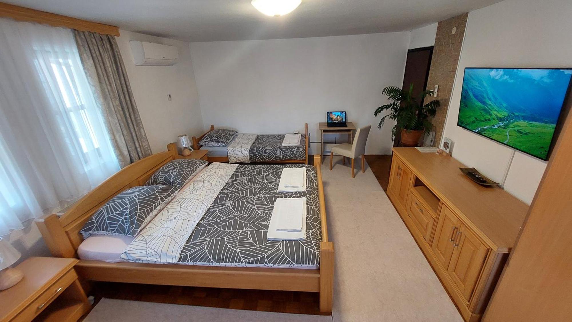 Panorama Travnik Aparthotel Eksteriør bilde
