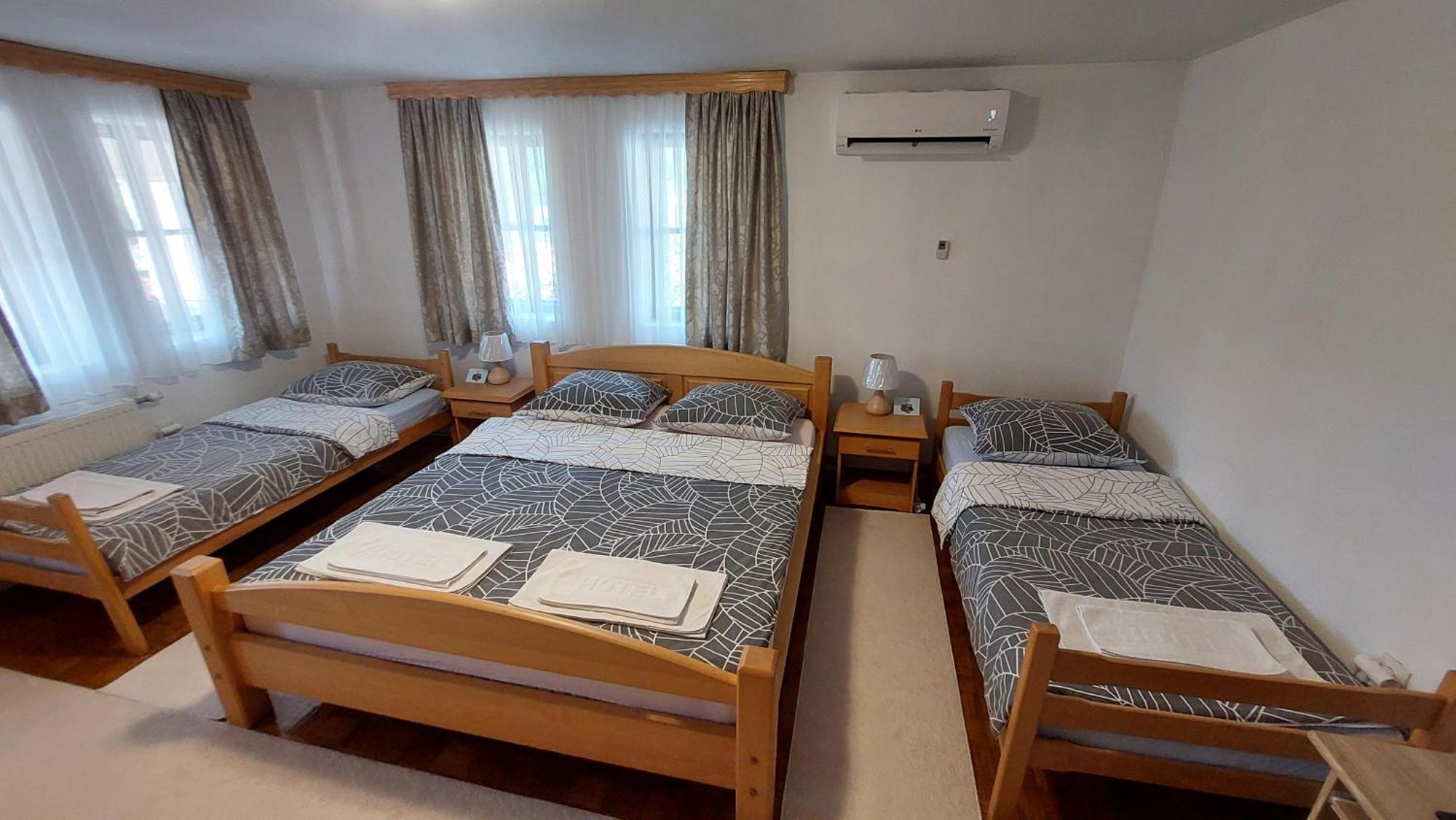 Panorama Travnik Aparthotel Eksteriør bilde