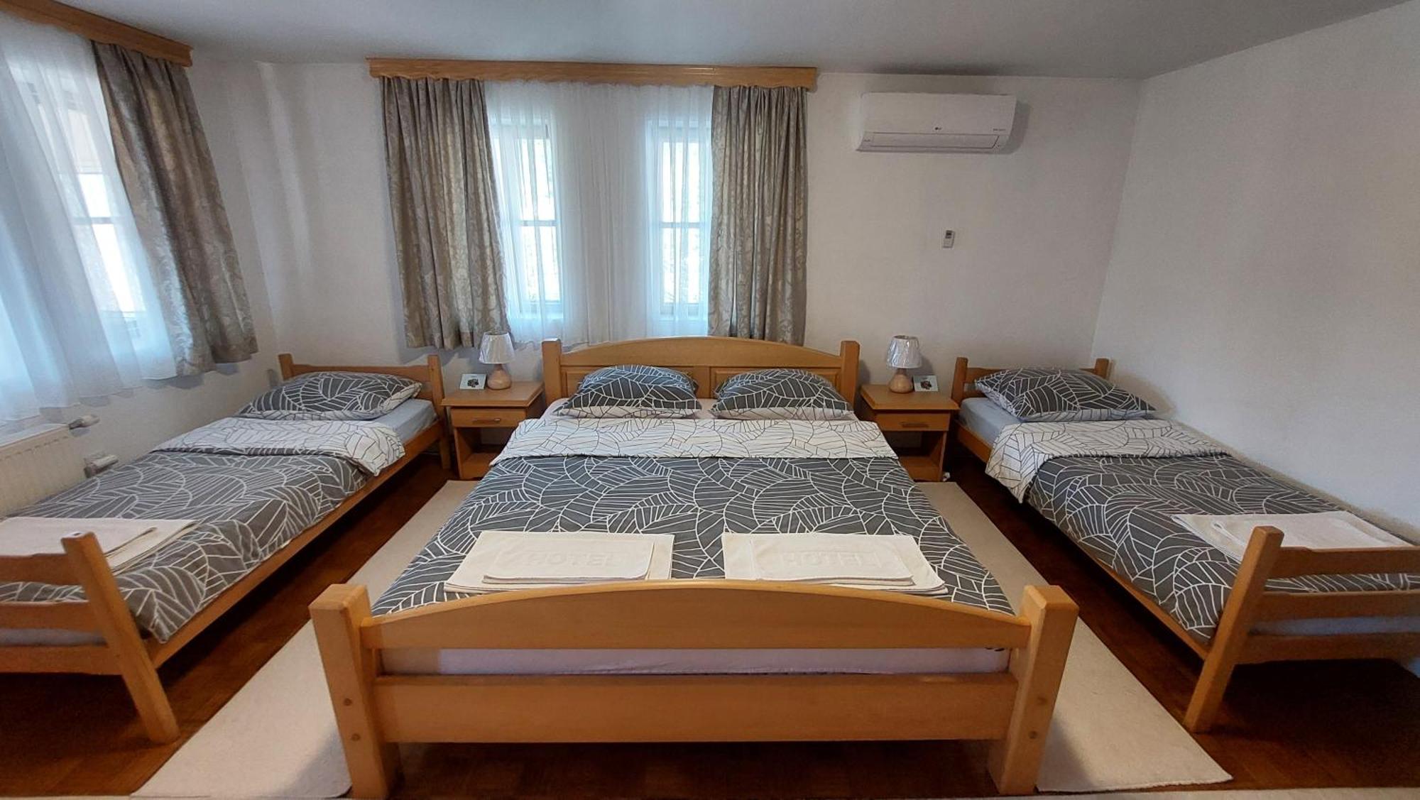 Panorama Travnik Aparthotel Eksteriør bilde