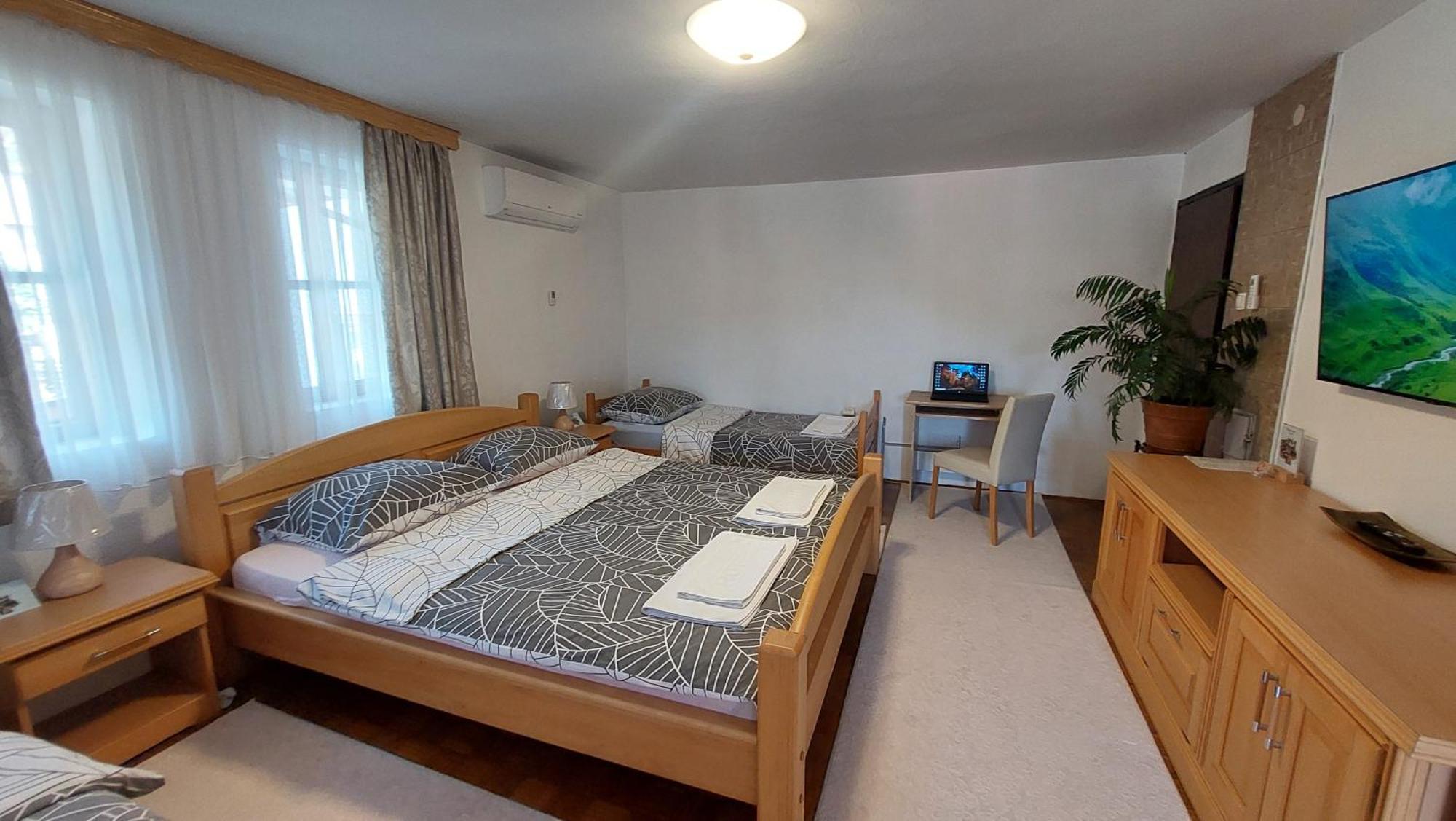 Panorama Travnik Aparthotel Eksteriør bilde