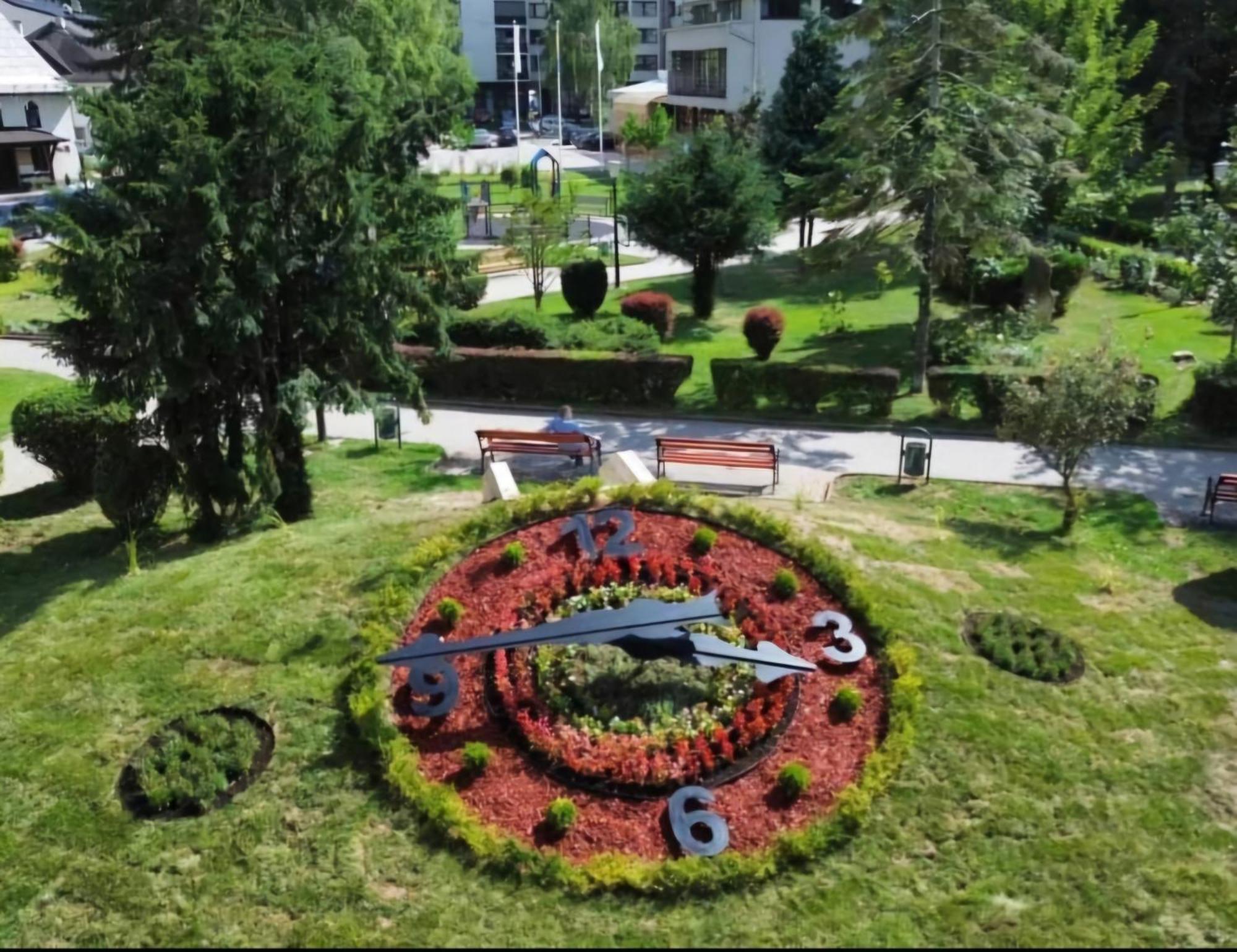 Panorama Travnik Aparthotel Eksteriør bilde