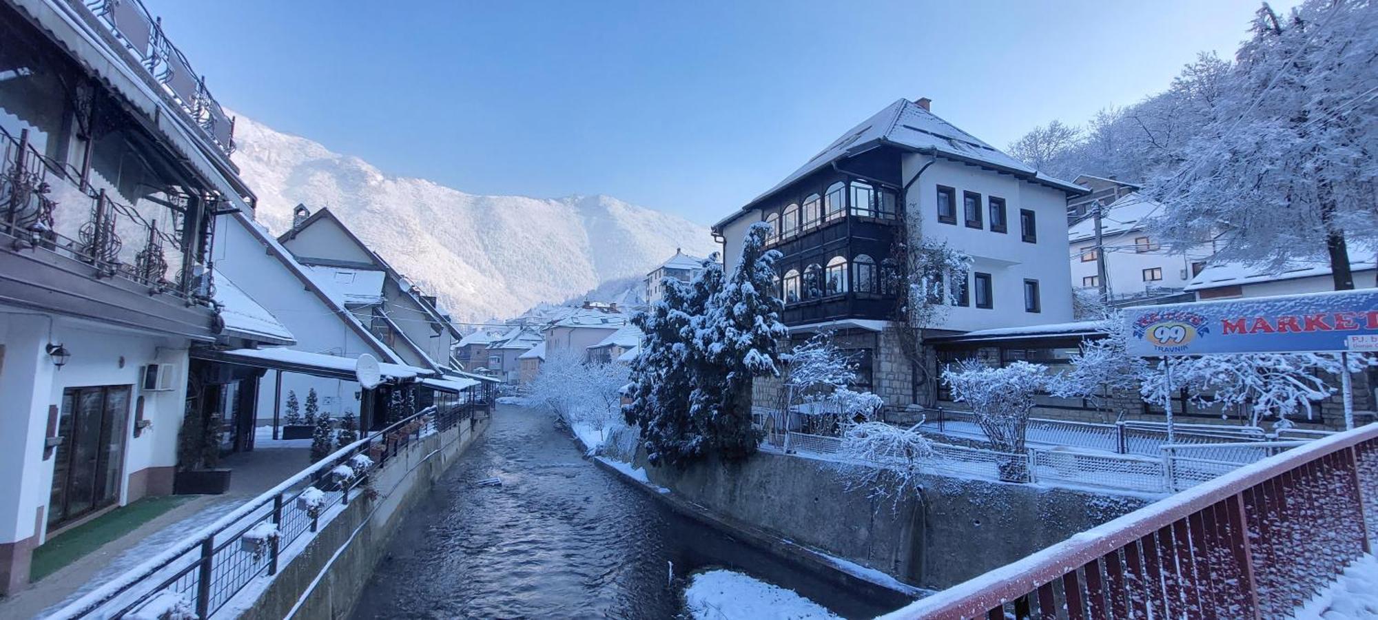 Panorama Travnik Aparthotel Eksteriør bilde